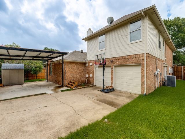 701 pine lakes, Plano, TX 75025