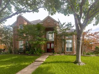 701 pine lakes, Plano, TX 75025