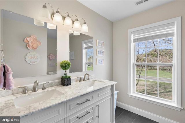 24697 PETERKINS RD, Georgetown, DE 19947