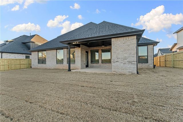 1504 Lookout Lane, Cave Springs, AR 72718