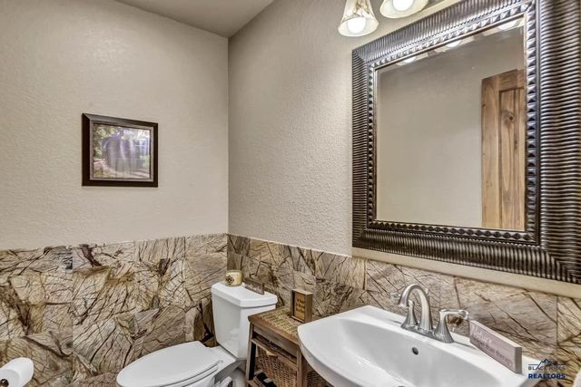 21172 LAST CHANCE TRAIL, Lead, SD 57754