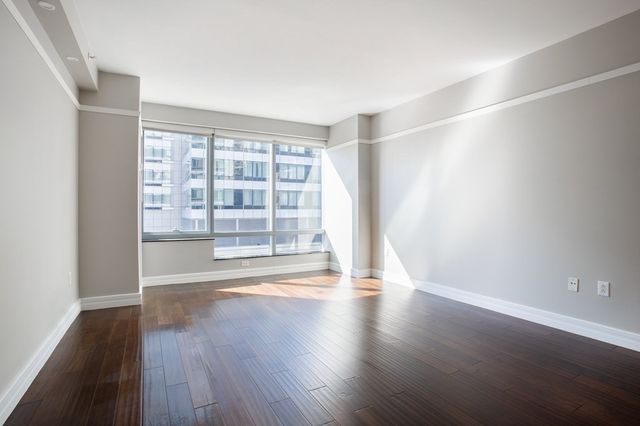 1 Avery St 11C, Boston, MA 02111