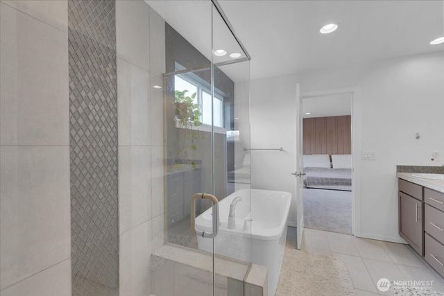 1004 75th Drive SE, Lake Stevens, WA 98258