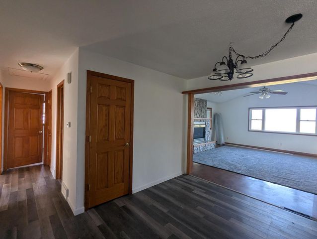 2544 Island Park ROAD, La Crosse, WI 54603