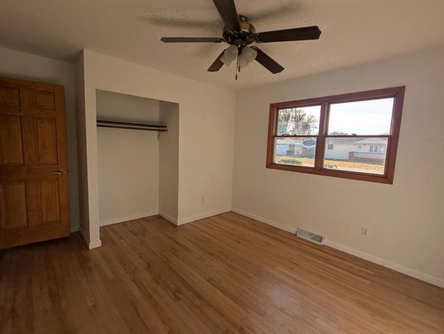 2544 Island Park ROAD, La Crosse, WI 54603