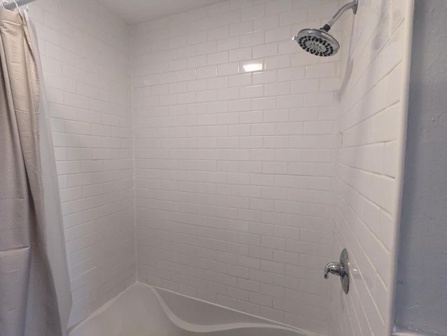 2544 Island Park ROAD, La Crosse, WI 54603