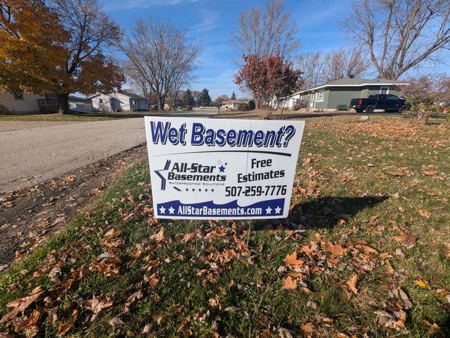 2544 Island Park ROAD, La Crosse, WI 54603