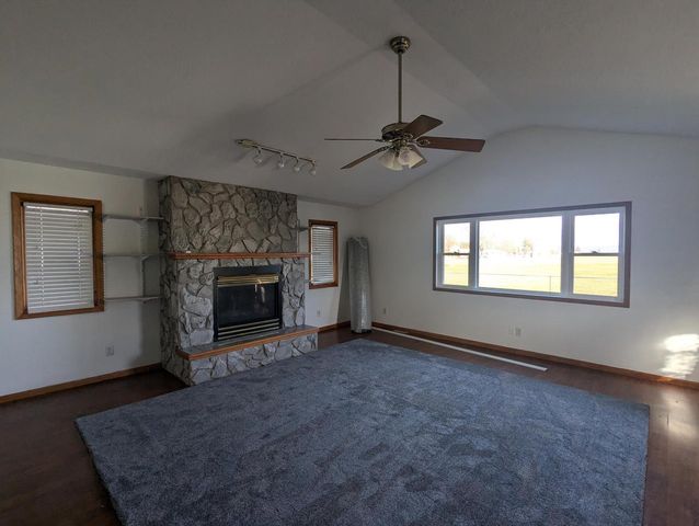 2544 Island Park ROAD, La Crosse, WI 54603