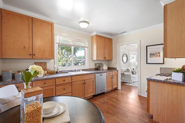 105 Arundel Road, Burlingame, CA 94010