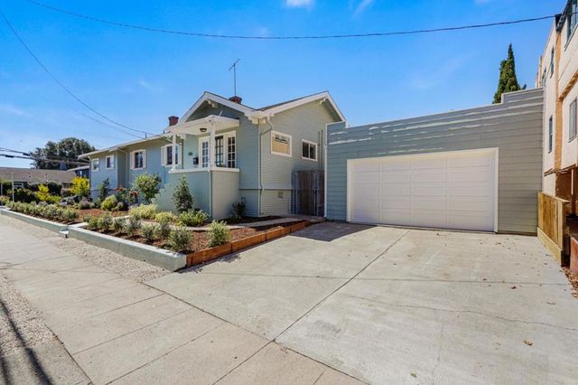 105 Arundel Road, Burlingame, CA 94010