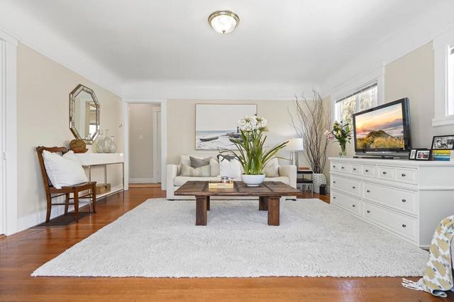 105 Arundel Road, Burlingame, CA 94010