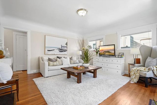 105 Arundel Road, Burlingame, CA 94010