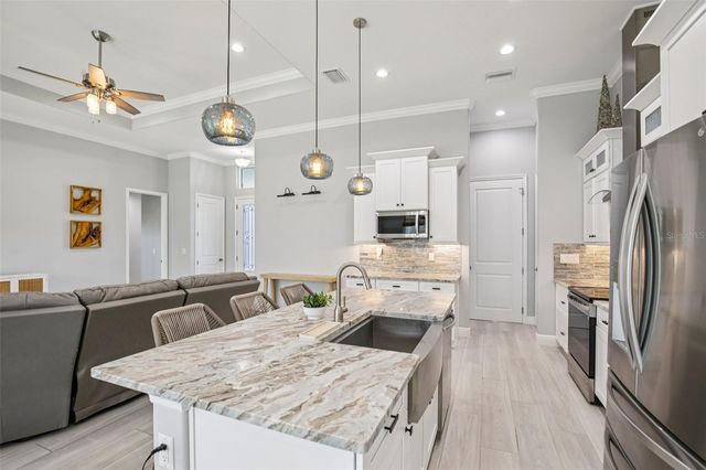 9613 MIAMI CIRCLE, Port Charlotte, FL 33981