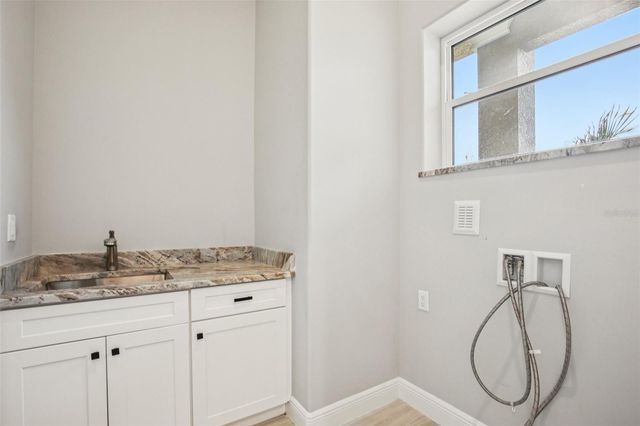 9613 MIAMI CIRCLE, Port Charlotte, FL 33981