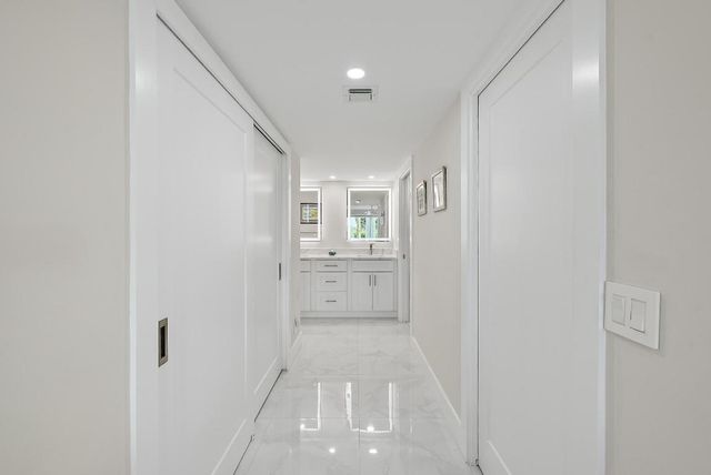 3693 Quail Ridge Drive Bobwhite B, Boynton Beach, FL 33436