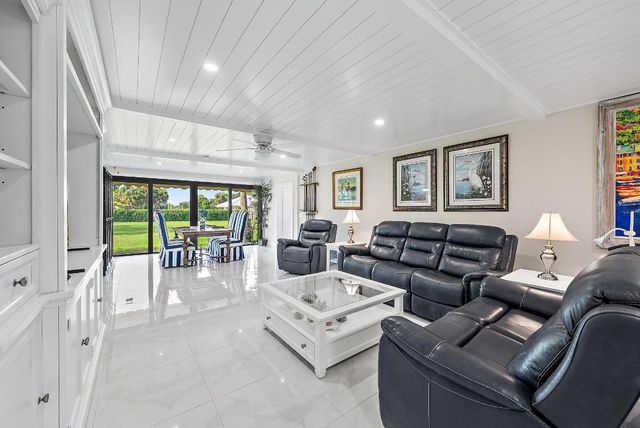 3693 Quail Ridge Drive Bobwhite B, Boynton Beach, FL 33436