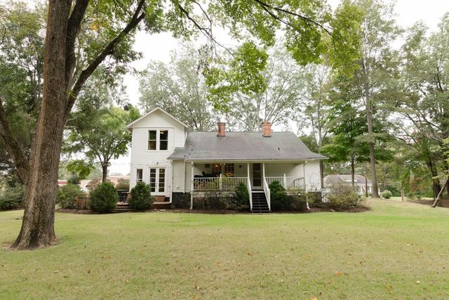 232 W POPLAR AVE, Collierville, TN 38017