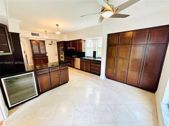 2600 Segovia St 701, Coral Gables, FL 33134