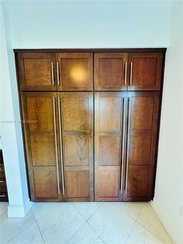 2600 Segovia St 701, Coral Gables, FL 33134