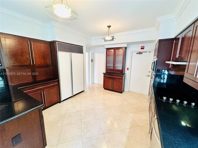 2600 Segovia St 701, Coral Gables, FL 33134