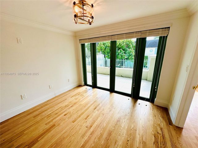 2600 Segovia St 701, Coral Gables, FL 33134