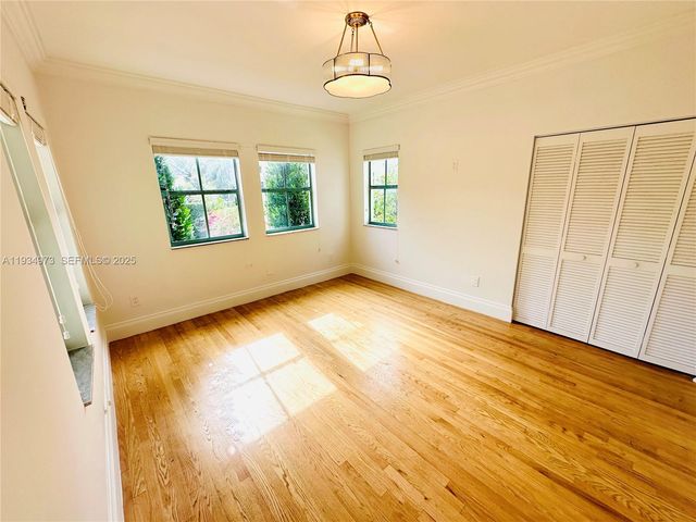 2600 Segovia St 701, Coral Gables, FL 33134