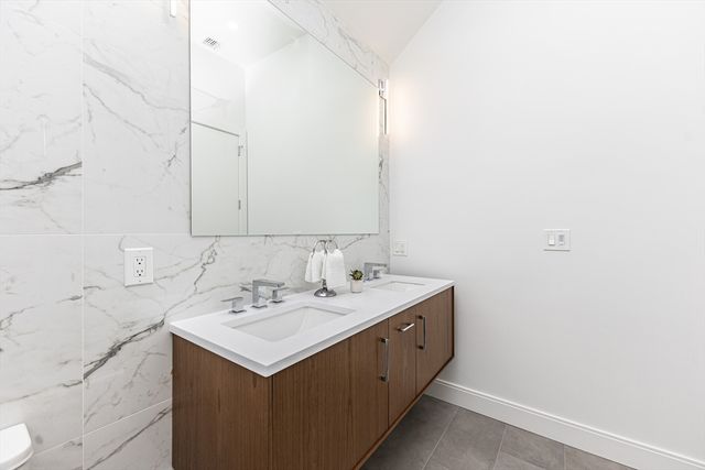 95 Griswold St 95, Cambridge, MA 02139