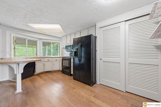 204 Sandi Court, Bellevue, NE 68005