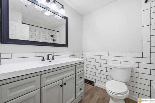 204 Sandi Court, Bellevue, NE 68005