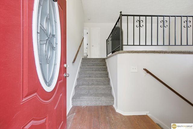 204 Sandi Court, Bellevue, NE 68005