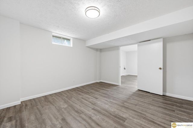 204 Sandi Court, Bellevue, NE 68005