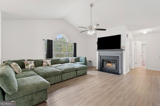 213 Cornell Court, Villa Rica, GA 30180