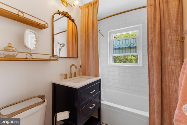 6809 KENYON DR, Alexandria, VA 22307