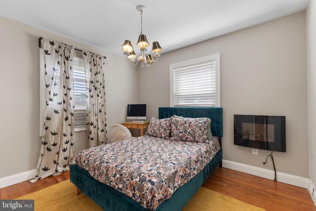6809 KENYON DR, Alexandria, VA 22307