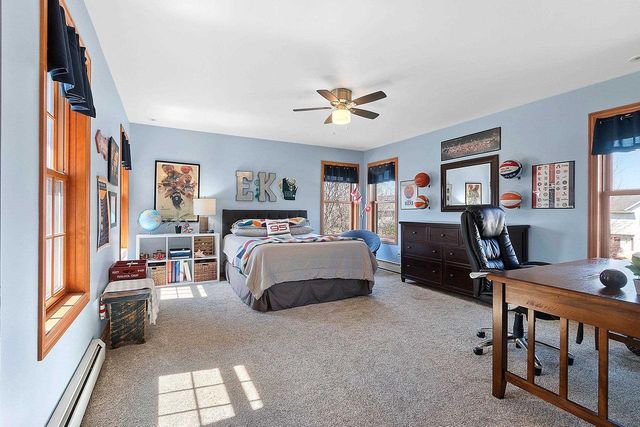 600 WINDING WATERS WAY, De Pere, WI 54115