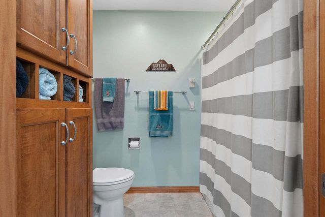 600 WINDING WATERS WAY, De Pere, WI 54115