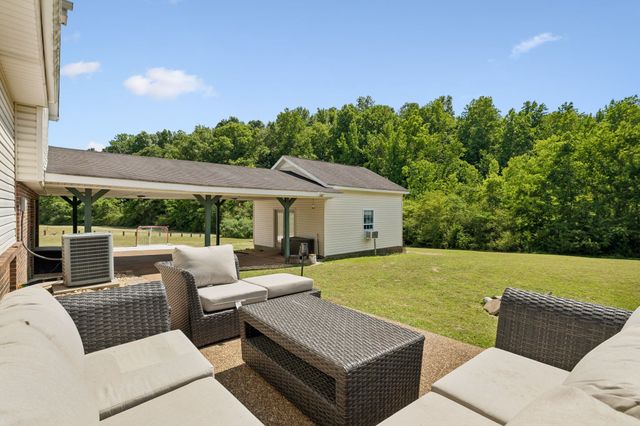 165 Harpeth View Trl, Kingston Springs, TN 37082