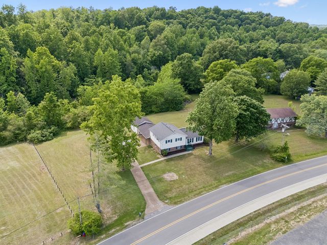 165 Harpeth View Trl, Kingston Springs, TN 37082
