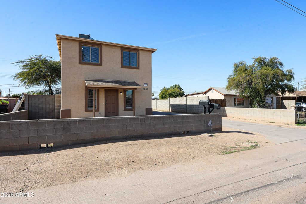 1638 S 5th Street, Phoenix, AZ 85004