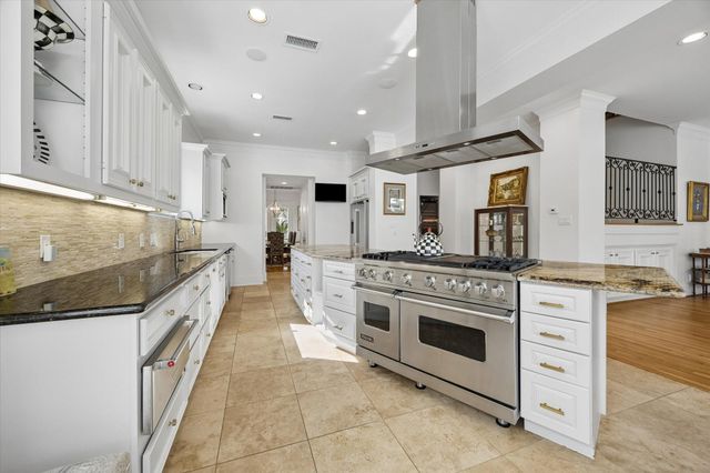 4606 Birch Street, Bellaire, TX 77401