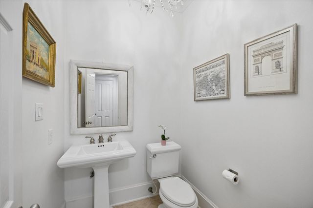 4606 Birch Street, Bellaire, TX 77401