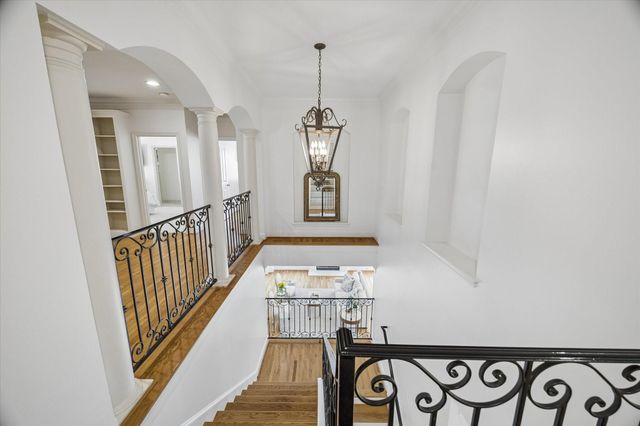 4606 Birch Street, Bellaire, TX 77401