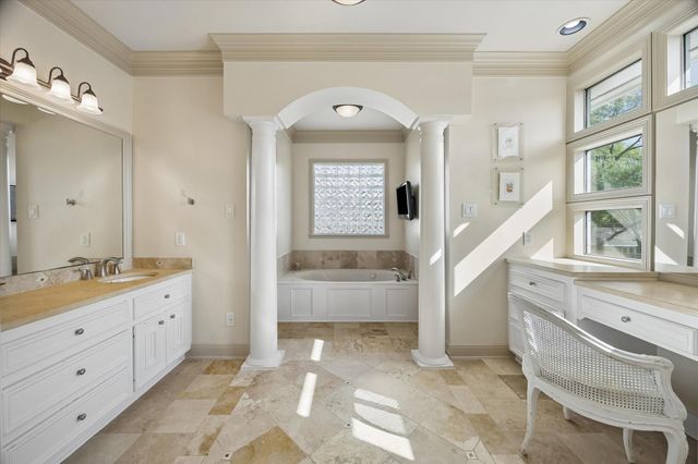 4606 Birch Street, Bellaire, TX 77401