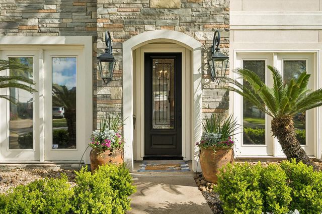 4606 Birch Street, Bellaire, TX 77401