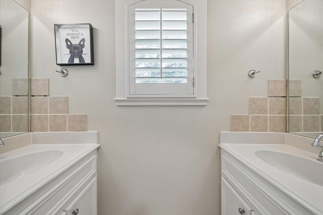 4606 Birch Street, Bellaire, TX 77401