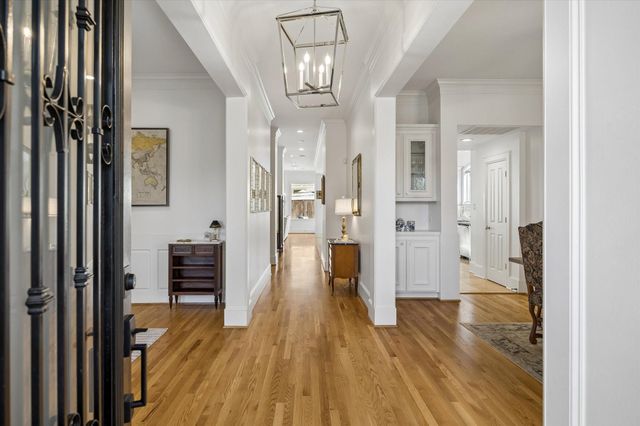 4606 Birch Street, Bellaire, TX 77401