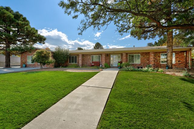 1634 Sagebrush Trail SE, Albuquerque, NM 87123