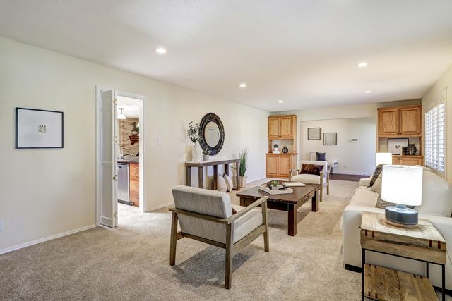 1634 Sagebrush Trail SE, Albuquerque, NM 87123