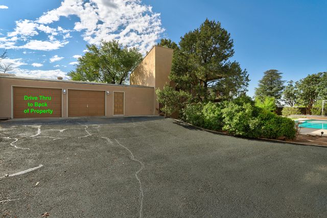 1634 Sagebrush Trail SE, Albuquerque, NM 87123