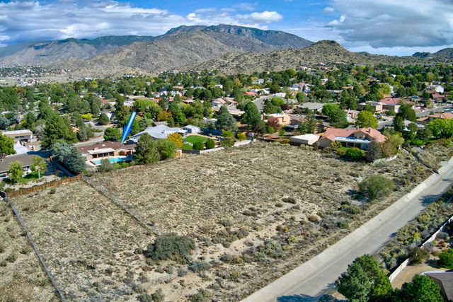 1634 Sagebrush Trail SE, Albuquerque, NM 87123